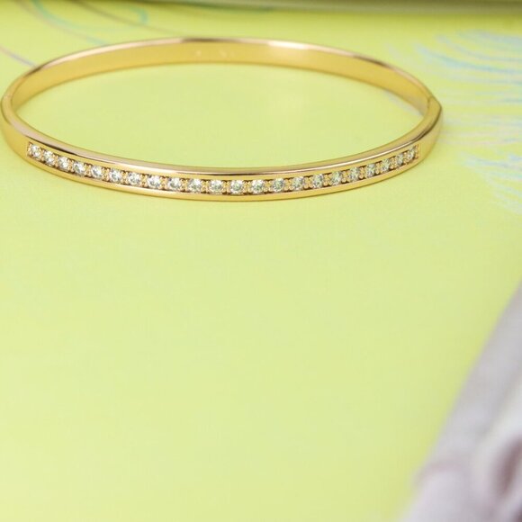 Elegant Rose Gold Bangle with CZ Stones in Sleek Minimal Design, XPBL0415 - Picture 5 of 11